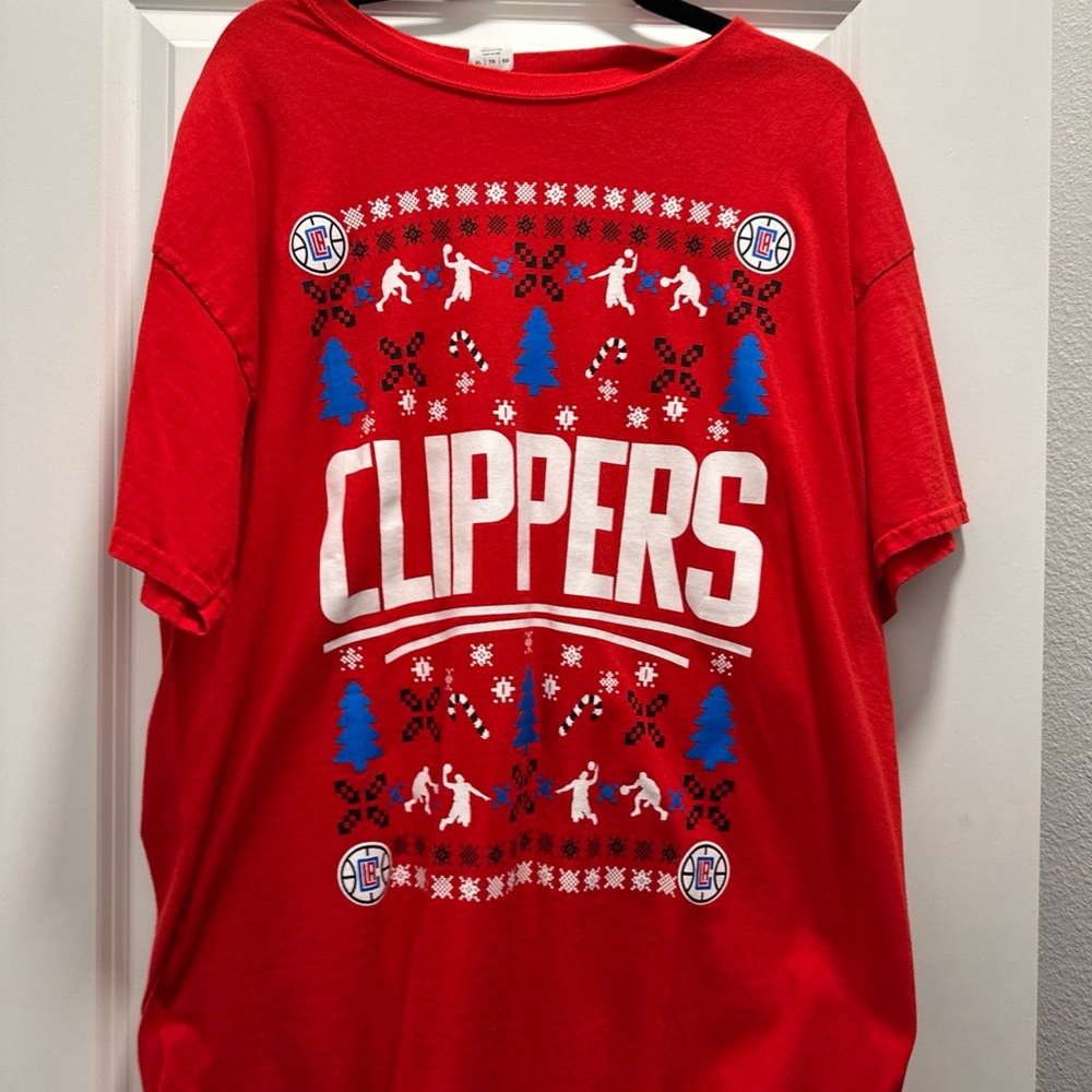 Los Angeles Clippers Tee Shirt.  XL. Never worn but washed